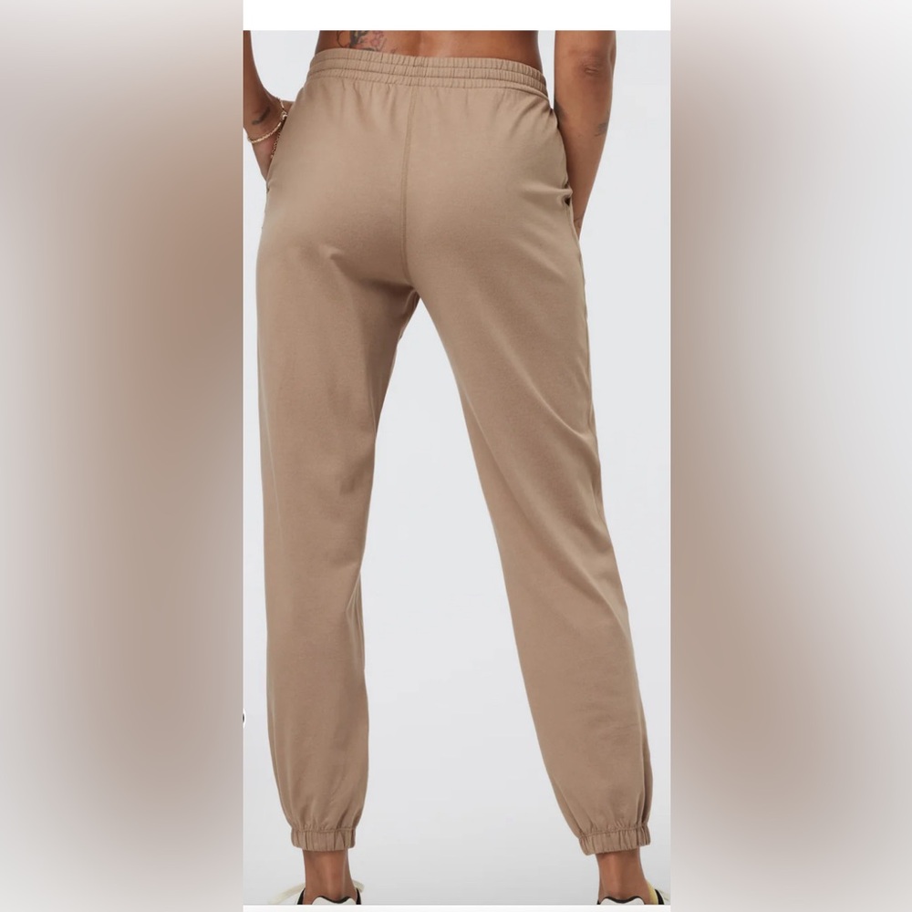 Maroon Vuori boyfriend joggers